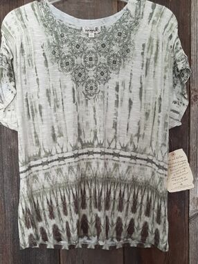 One World Pullover top